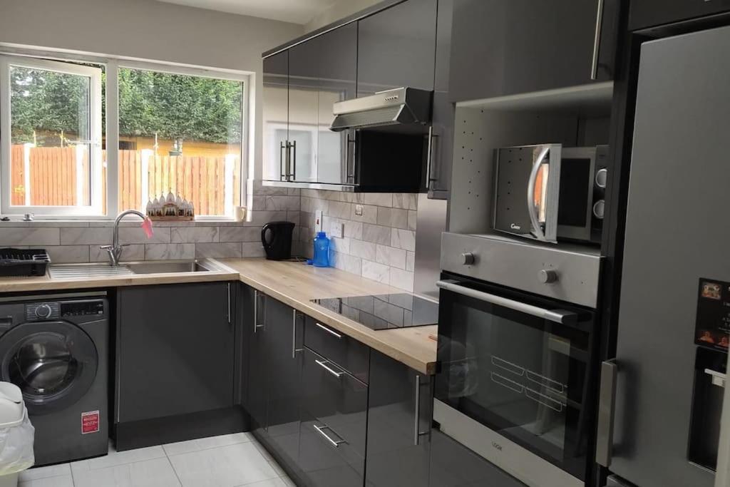 דבלין Studio With Private Kitchen מראה חיצוני תמונה